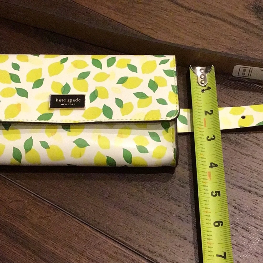 Kate Spade New York NWT genuine leather Lemon Belt Bag size L/XL.